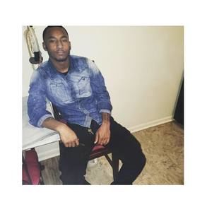 Meet your Posher, Elijah